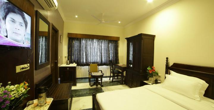 Oyo 1681 Hotel Devansh Udaipur Exterior photo