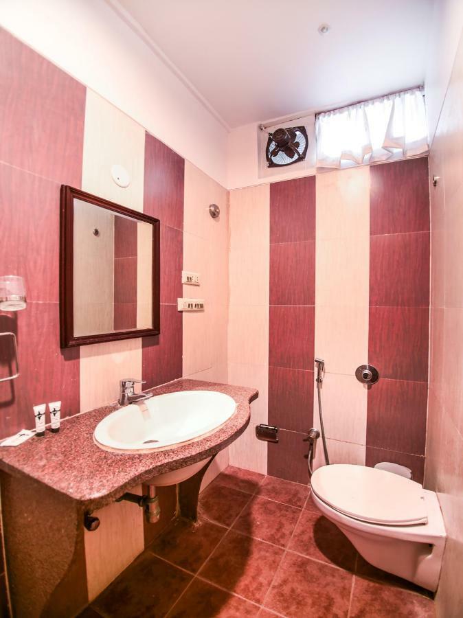 Oyo 1681 Hotel Devansh Udaipur Exterior photo