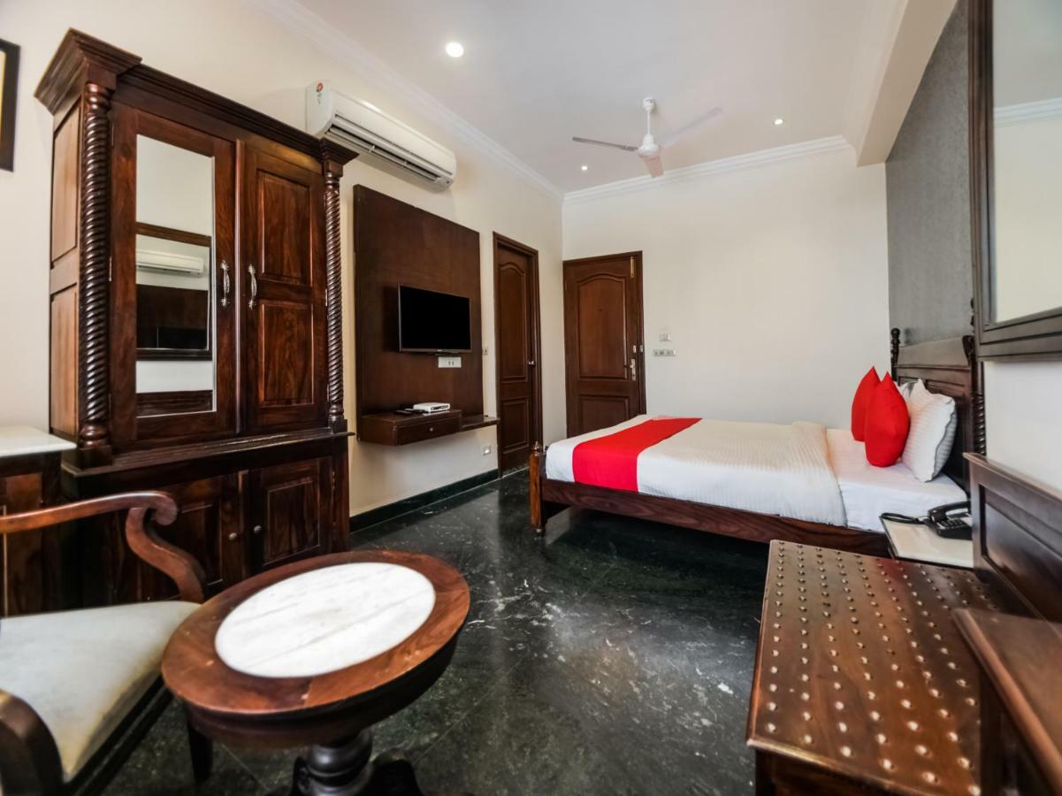 Oyo 1681 Hotel Devansh Udaipur Exterior photo