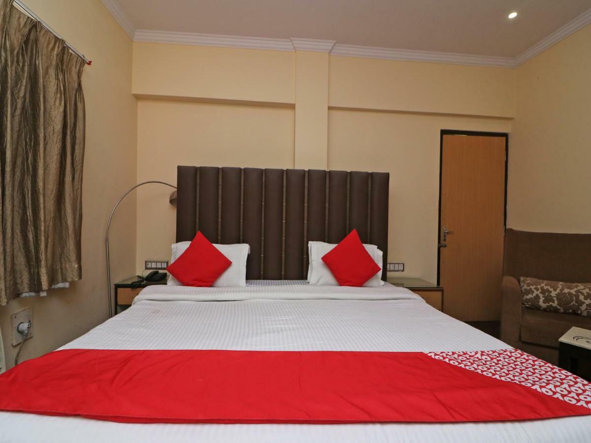 Oyo 1681 Hotel Devansh Udaipur Exterior photo